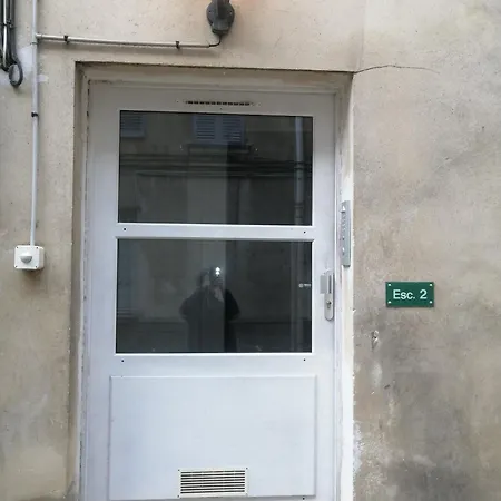 Le Vauban, Charmant Studio 5 Minutes Du Chateau Versailles Exterior photo
